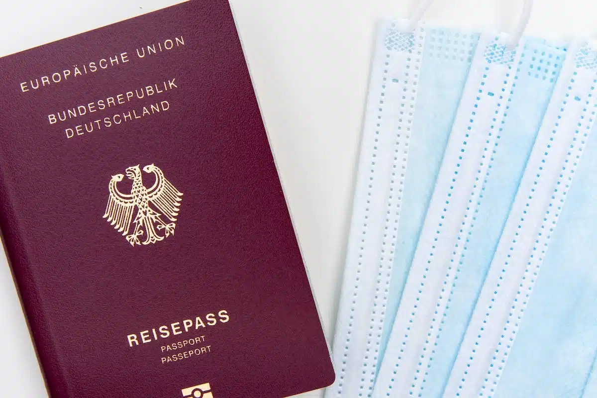 Obtenir ou renouveler son passeport : les étapes à suivre pour une demande réussie
