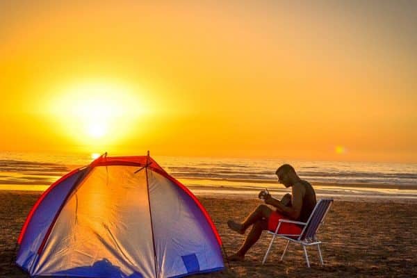 Comment choisir votre destination pour des vacances en camping au bord de la mer ?
