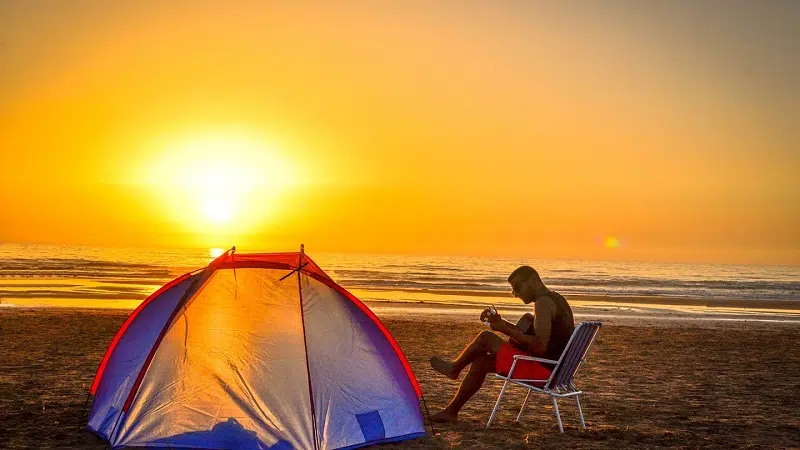 Comment choisir votre destination pour des vacances en camping au bord de la mer ?