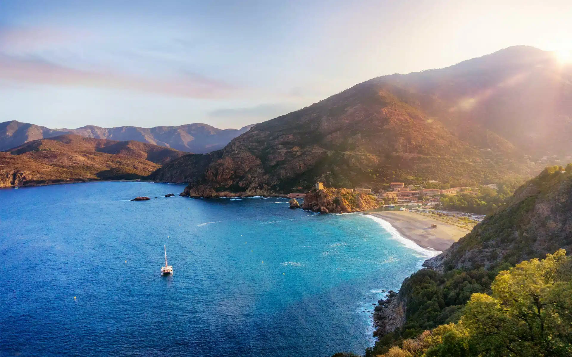 Vacances en Corse : les plus beaux endroits à visiter ?
